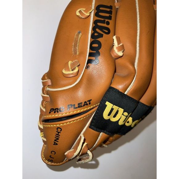 Wilson Pro Pleat Ball Glove HBV A2255 greg maddox 10” Pattern Advisory Staff - Picture 2 of 7